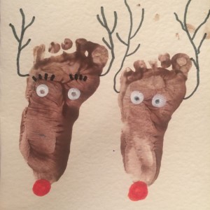 How to make Reindeer footprints for Christmas because, well, it's so ...